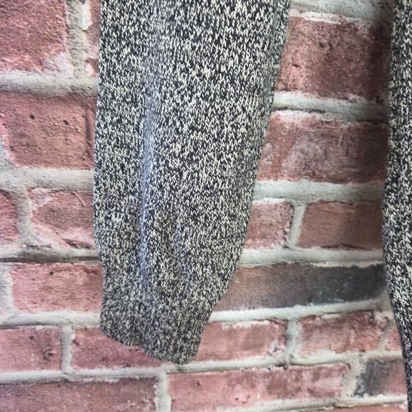 Urban Pipeline Pullover Sweater | Men’s XXL | Gray & Black Geometric Knit - Picture 5 of 6